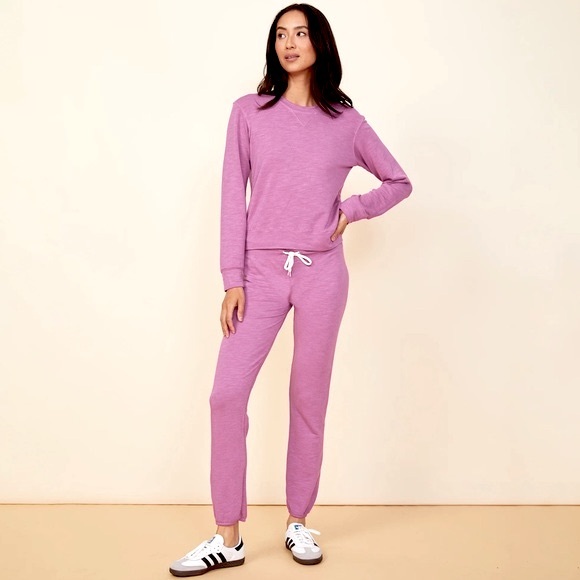 Monrow Pants - MONROW NWT SUPER SOFT VINTAGE SWEATPANT